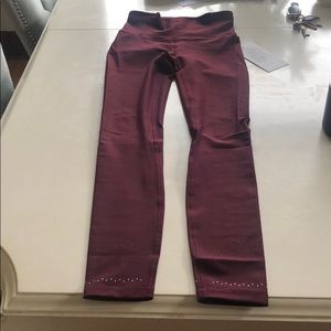 Lululemon zoned in tights